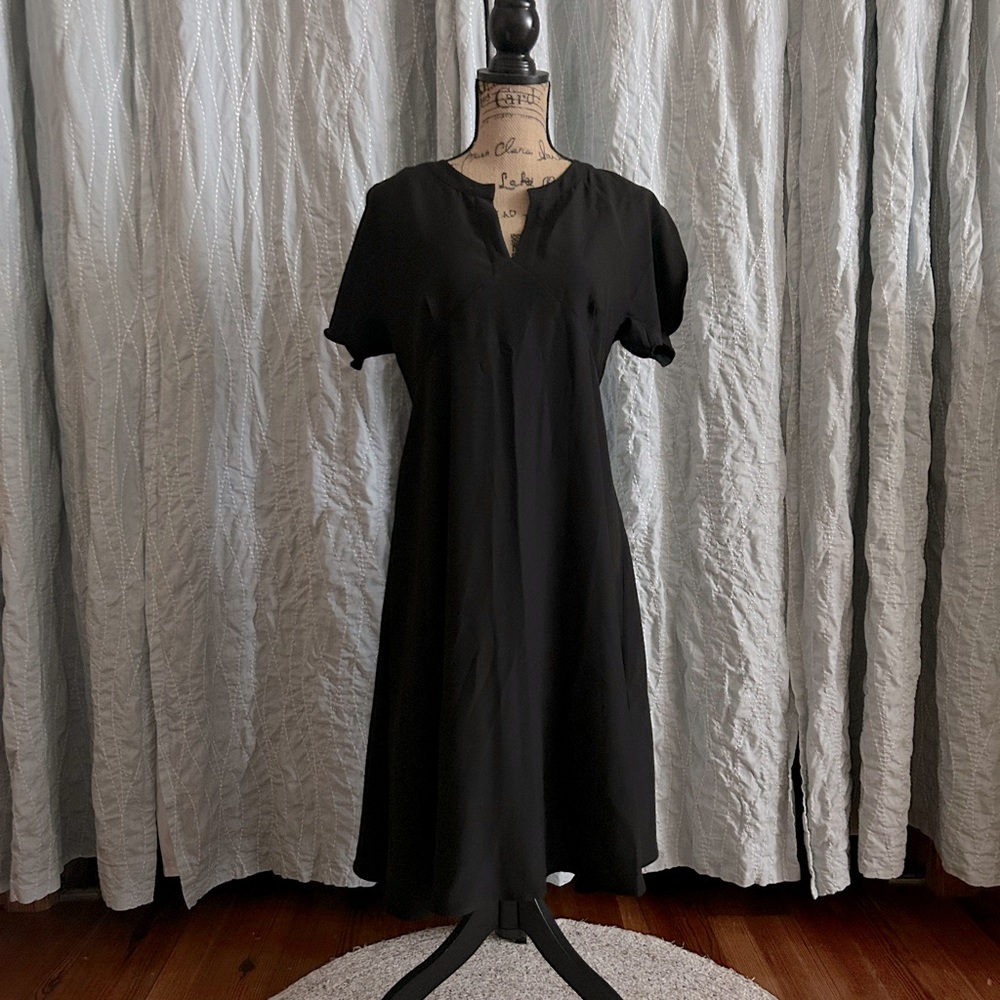 Banana Republic Split-Sleeve Black Dress